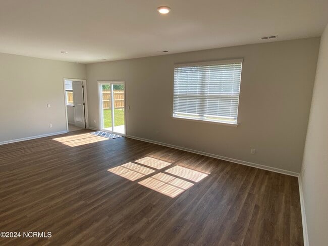 2067 Bella Pt Dr in Bolivia, NC - Building Photo - Building Photo