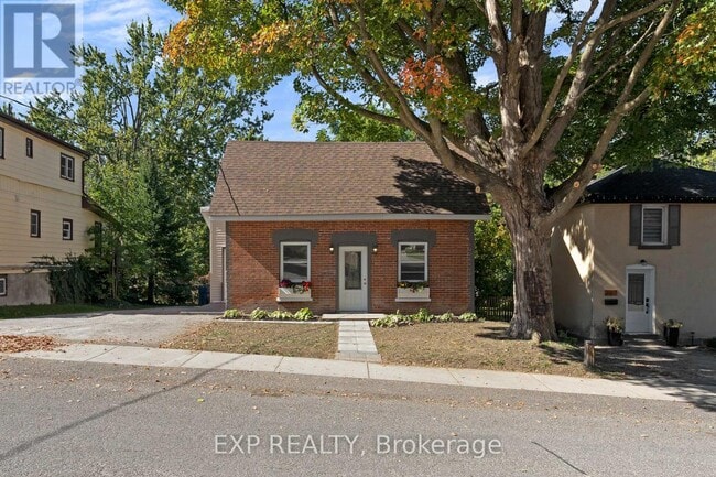 property at 269 Moffat St