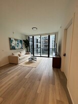 268 NW 31st St, Unit B1 in Miami, FL - Building Photo