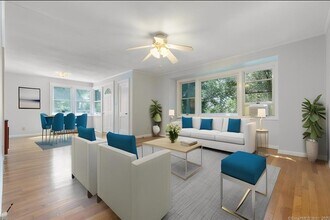 3 Jo Anne St in East Lyme, CT - Foto de edificio - Building Photo