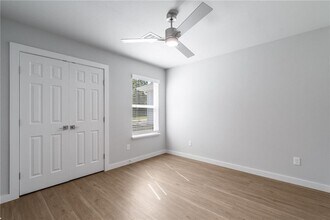 6302 NW Kathleen St in Bentonville, AR - Building Photo - Building Photo