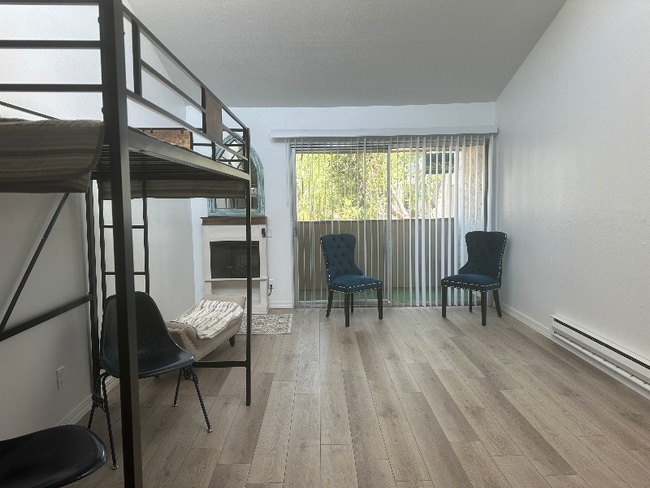 7243 Balkis Ln in Lemon Grove, CA - Foto de edificio - Building Photo