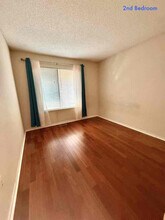 72 Hampshire Dr in Plainsboro, NJ - Building Photo - Building Photo