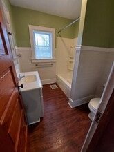 920 Dousman St in Green Bay, WI - Building Photo - Building Photo