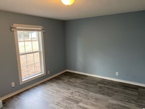 1321 Davis St, Unit 1313 in Fayetteville, NC - Building Photo - Building Photo