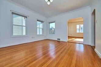 778 E 4th St, Unit 2 in Boston, MA - Building Photo - Building Photo