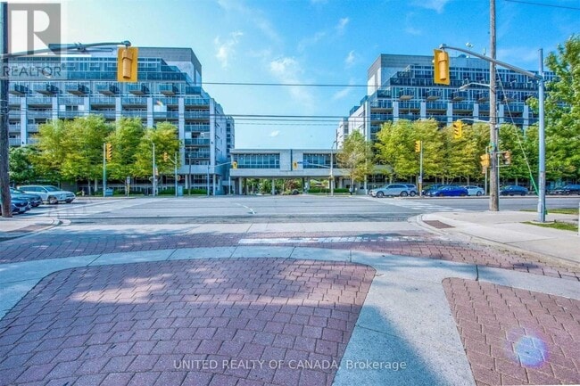 property at 1040-1040 The Queensway