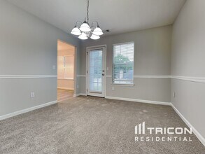 4575 Bridle Point Pkwy in Snellville, GA - Building Photo - Building Photo