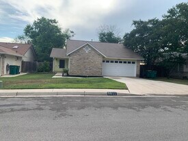 9811 Covered Wagon in Converse, TX - Building Photo