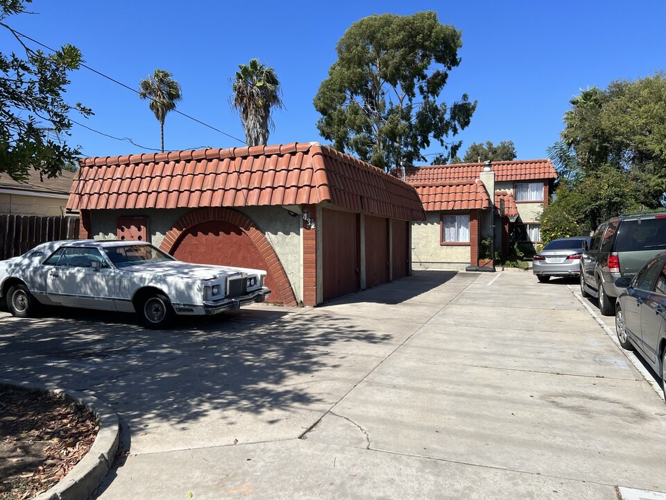 432 Hamilton St in Costa Mesa, CA - Building Photo