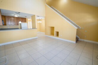 3314 Sawtooth Dr, Unit 104 in Tallahassee, FL - Building Photo - Building Photo