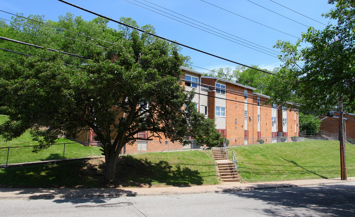 Homewood North Apartments in Pittsburgh, PA - Foto de edificio