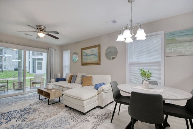 485 White River Dr in Myrtle Beach, SC - Building Photo - Building Photo