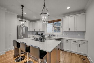 1512 Kirkwood Ave in Nashville, TN - Building Photo - Building Photo