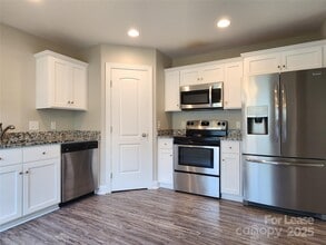 1556 Kingston Dr in Kannapolis, NC - Building Photo - Building Photo