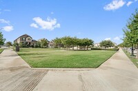 8301 Cotton Belt Ln in North Richland Hills, TX - Building Photo - Building Photo