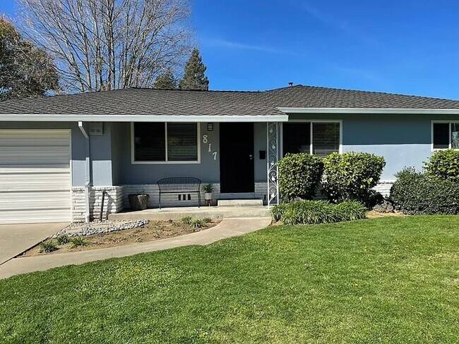 property at 817 Piedmont Dr