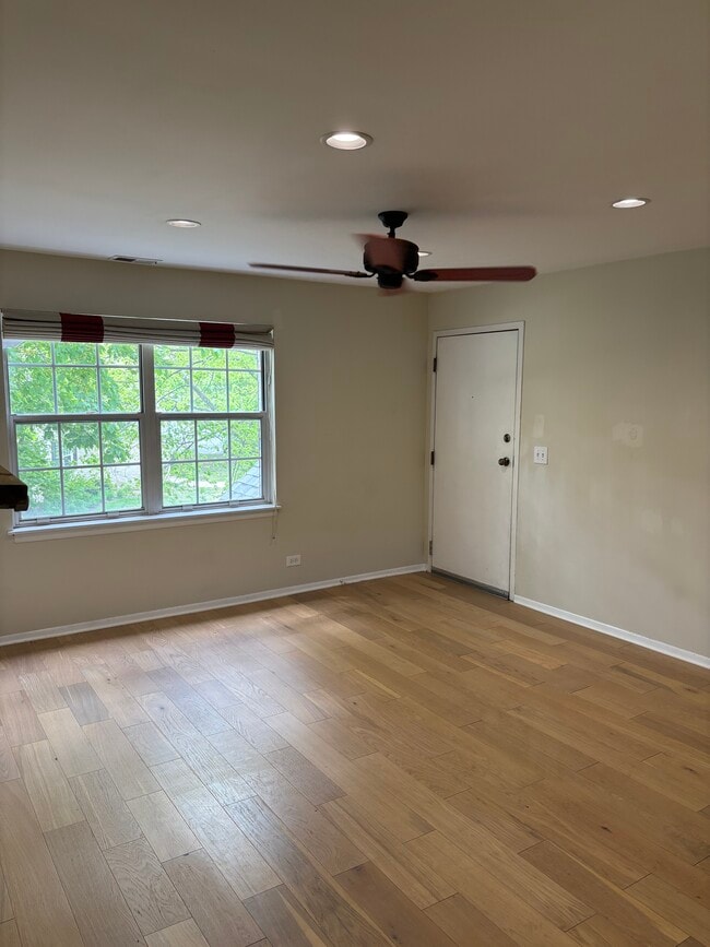 property at 120 E Winchester Rd