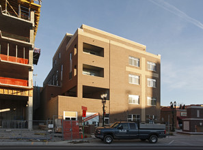 St. Anne Lofts in East Lansing, MI - Foto de edificio - Building Photo