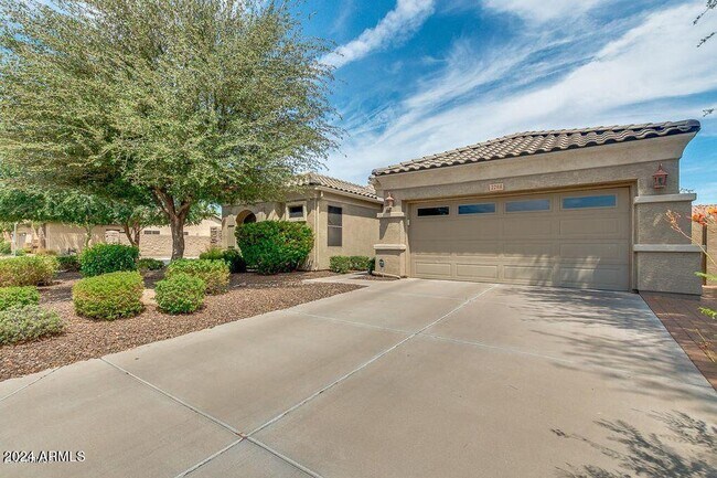 2298 E Ebony Dr in Chandler, AZ - Building Photo - Building Photo