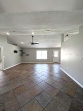 2463 Heritage Cir in Navarre, FL - Building Photo - Building Photo