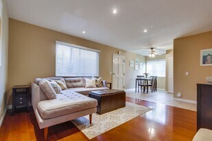 4737 Felton St in San Diego, CA - Building Photo