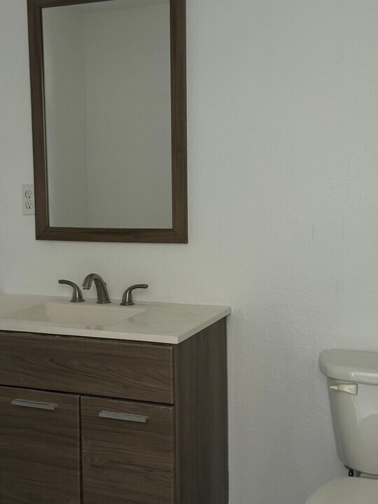 514 SE 2nd St in Grand Prairie, TX - Building Photo