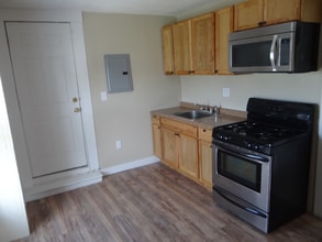 97-99 Jewett St in Lowell, MA - Building Photo - Building Photo