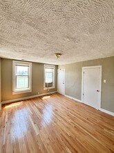 1642 W Augusta Blvd, Unit 2F in Chicago, IL - Building Photo - Building Photo