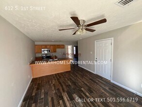 612 S 1st St in Austin, AR - Building Photo - Building Photo