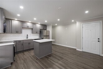 1861 Lyle Ave in Atlanta, GA - Building Photo - Building Photo