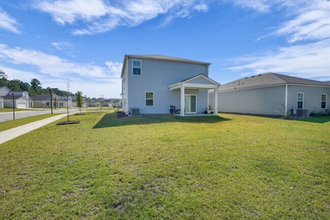 100 Amethyst Dr in Bloomingdale, GA - Building Photo - Building Photo