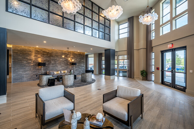 27Seventy Lower Heights in Houston, TX - Building Photo - Interior Photo