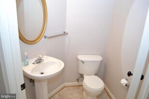 1725 Emory St in Frederick, MD - Building Photo