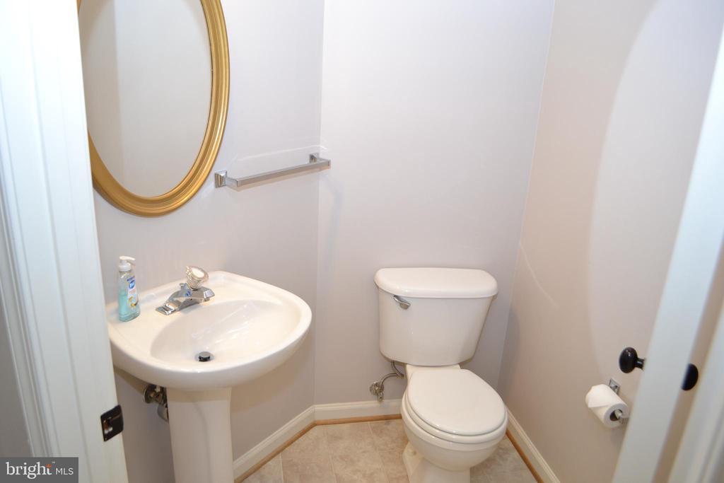 1725 Emory St in Frederick, MD - Building Photo