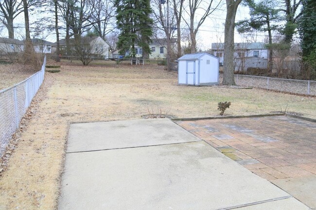 840 Pershall Rd in Florissant, MO - Building Photo - Building Photo