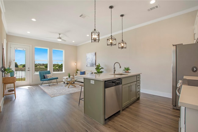 property at 1319 W Main St