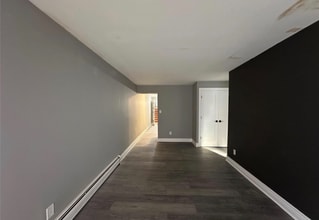 18-16 Bell Blvd in Queens, NY - Foto de edificio - Building Photo