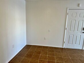 946 N Lake Destiny Rd in Altamonte Springs, FL - Building Photo - Building Photo