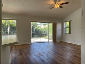 785 Heron Rd in Weston, FL - Building Photo - Building Photo