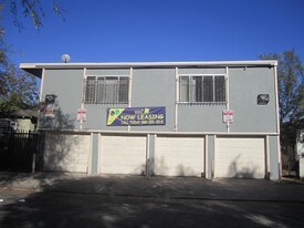 1235 E 17th St Apartamentos