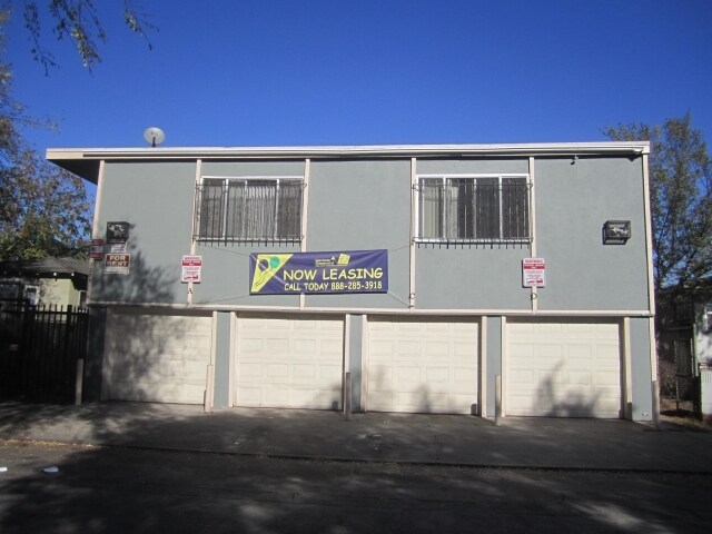 1235 E 17th St in Long Beach, CA - Building Photo