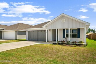 7504 Delancey St in Panama City, FL - Building Photo - Building Photo