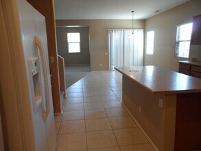 2413 N 83rd Dr in Phoenix, AZ - Building Photo - Building Photo