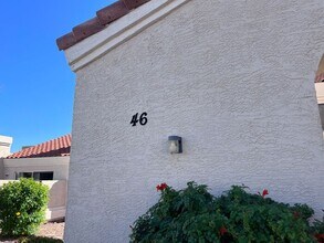 1111 W Summit Pl in Chandler, AZ - Foto de edificio - Building Photo