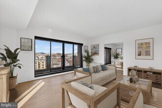 1280 21st St NW in Washington, DC - Building Photo - Building Photo