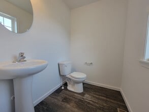 122 Robert Cir in Lebanon, PA - Building Photo - Building Photo