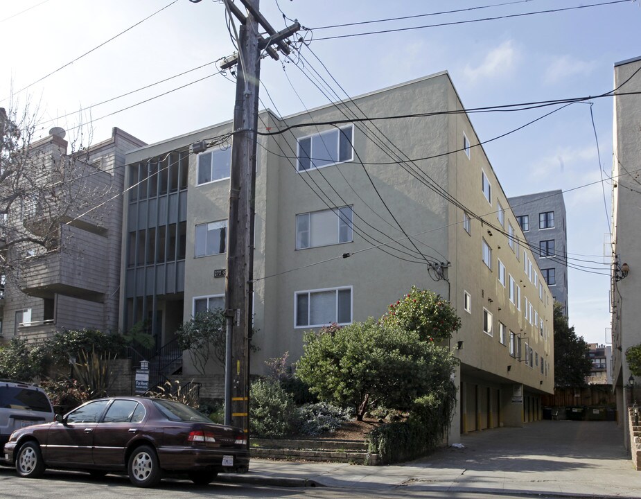 Lee St. 279 in Oakland, CA - Building Photo