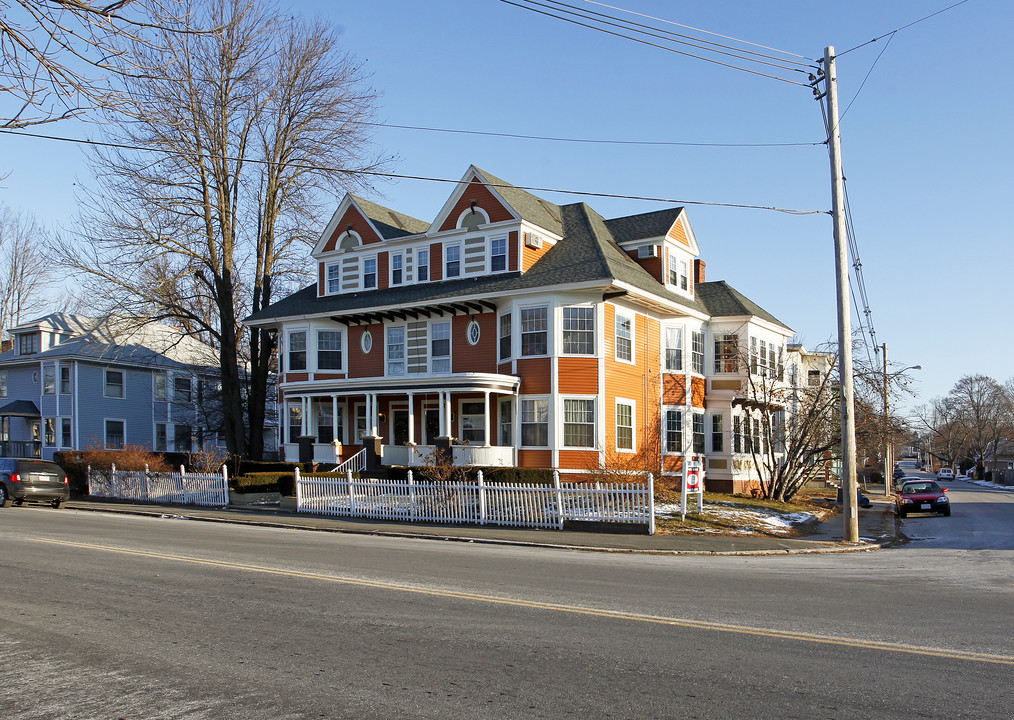 405 Main St in Haverhill, MA - Building Photo