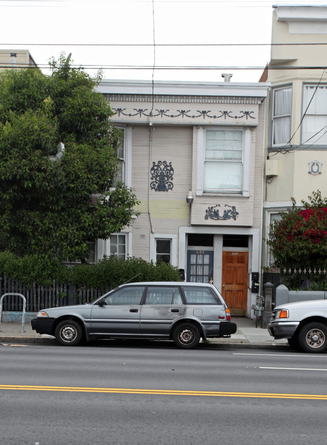 666-668 S Van Ness Ave in San Francisco, CA - Foto de edificio - Building Photo
